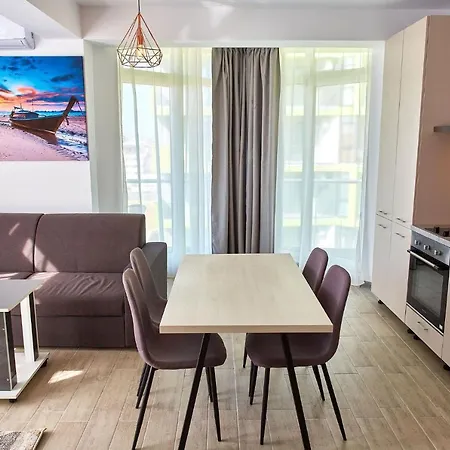 Melody By Alz Apartmán *