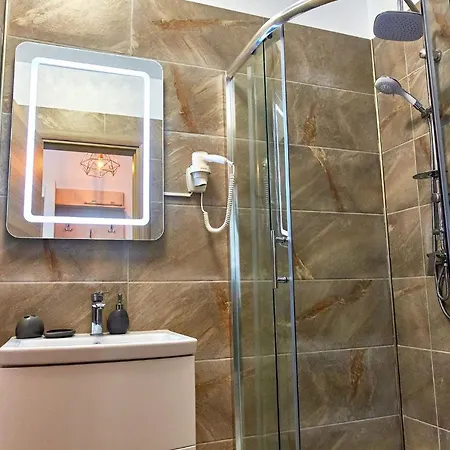 Melody By Alz Appartamento Năvodari